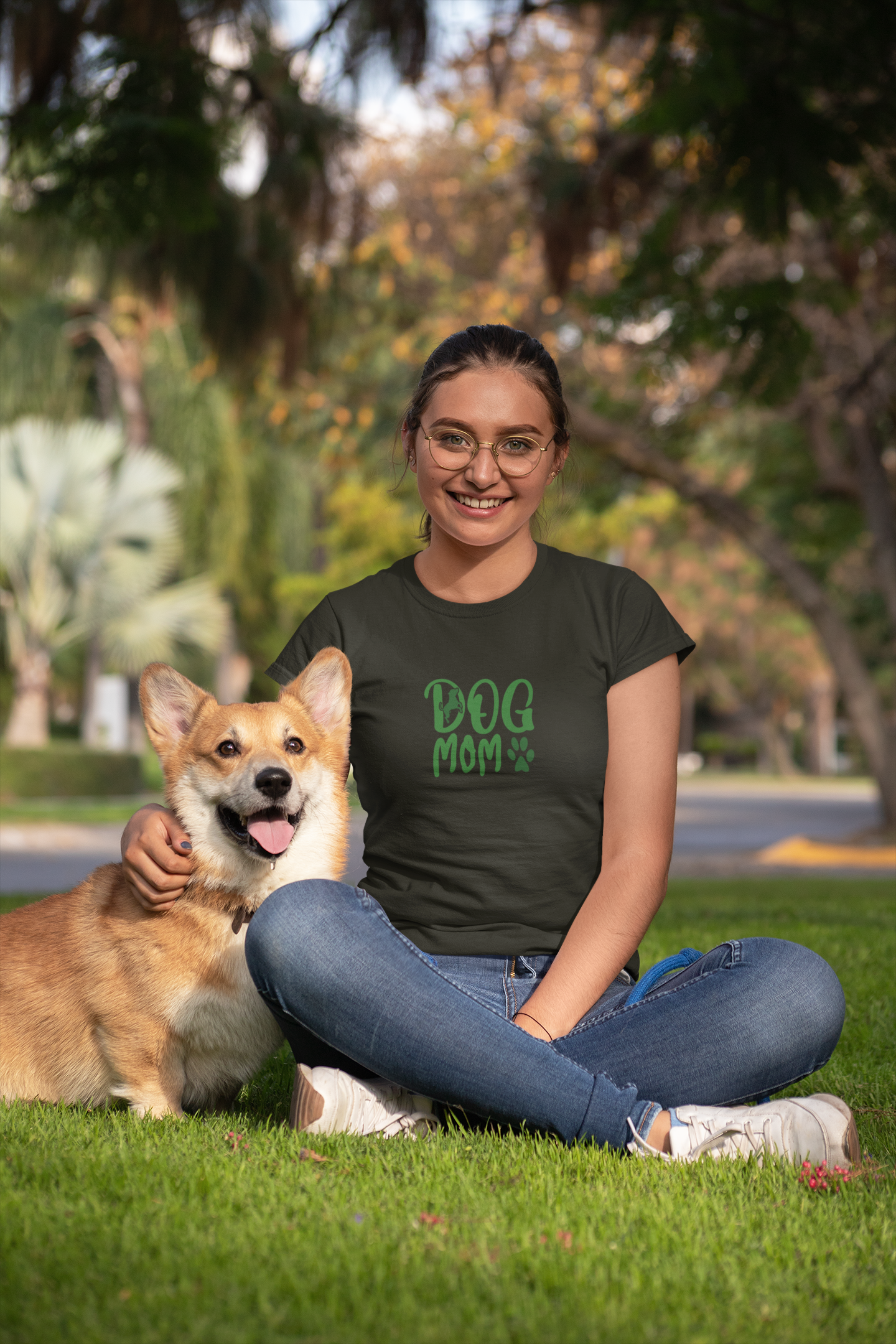 Dog Mom T-Shirt